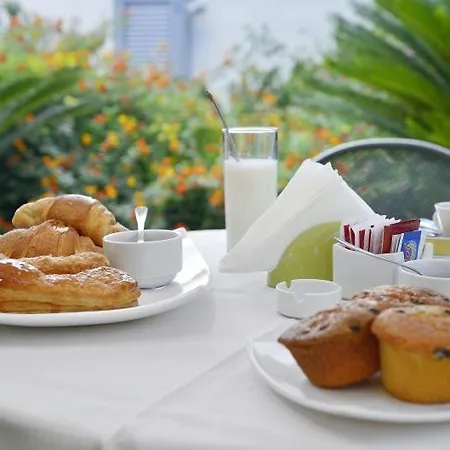 Mazzella Bed & Breakfast