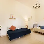 Mazzella Oda ve Kahvaltı