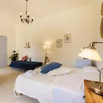 Mazzella 3*