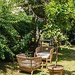 Oda ve Kahvaltı Mazzella 3*