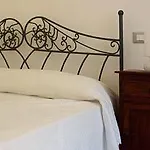 Oda ve Kahvaltı Mazzella