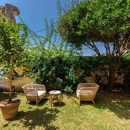 Mazzella Bed & Breakfast